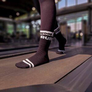 woof run socks
